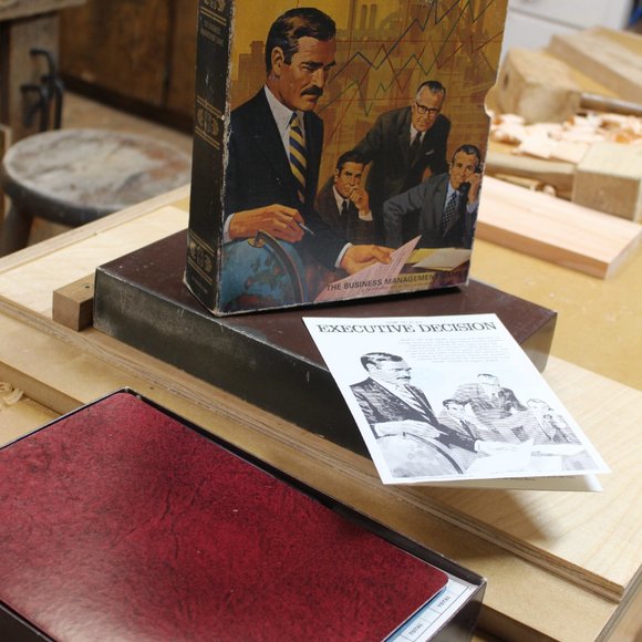 Vintage 1971 3M Executive Decision Bookshelf Board Game COMPLETE unused - Picture 6 of 14